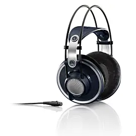 AKG K702